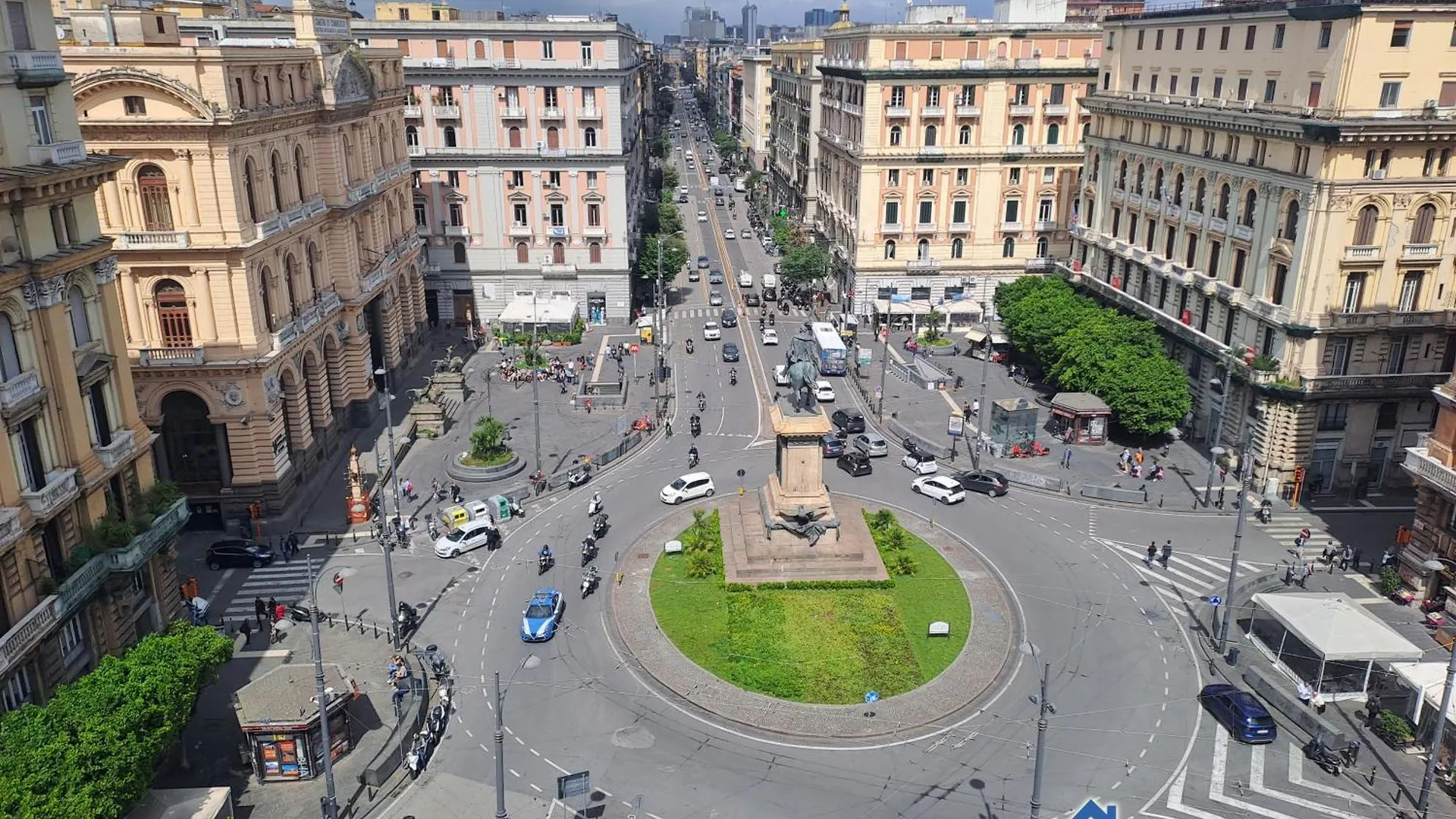 Accasamia Neapolitan Apartments  Νάπολη